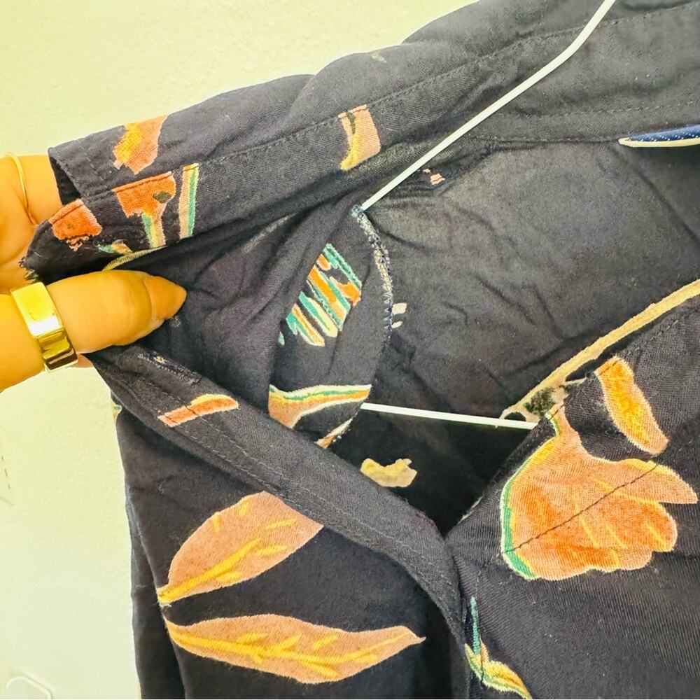 VINTAGE 90s SAND PIPER Dark Navy Blue Beige Abstract Floral Blouse Shirt Top M - Picture 8 of 14